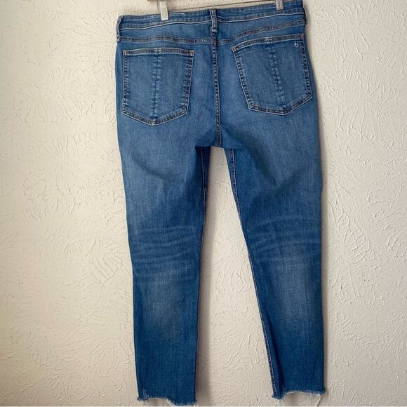 RAG & BONE Cate Mid Rise Ankle Skinny Mick hole Distressed Raw Hem Jeans Size 34 - Picture 2 of 10
